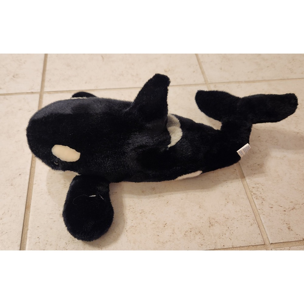 SeaWorld Shamu Orca Killer Whale Plush Stuffed Animal Toy Black White Souvenir